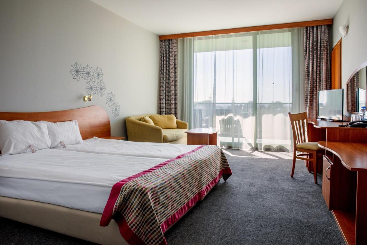 Mpm Hotel Kalina Garden Sluneční pobřeží Exteriér fotografie