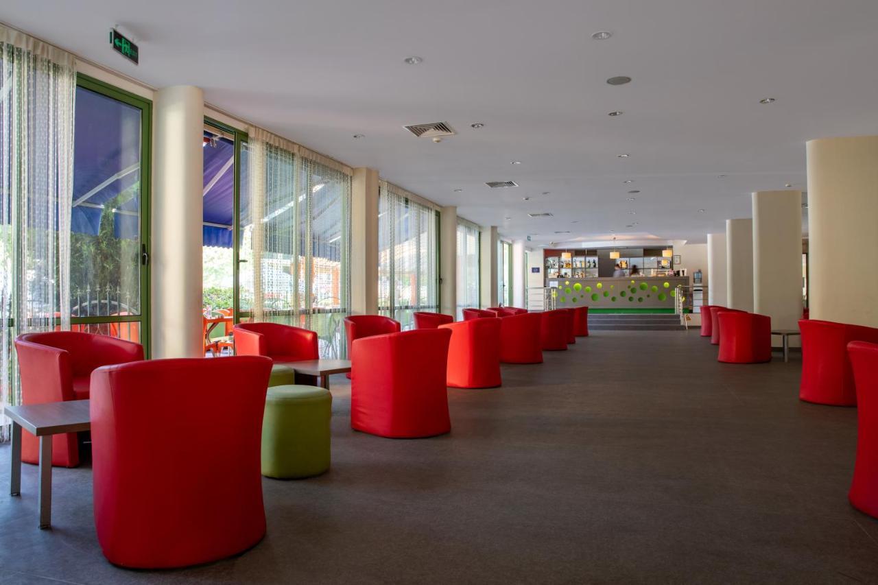 Mpm Hotel Kalina Garden Sluneční pobřeží Exteriér fotografie