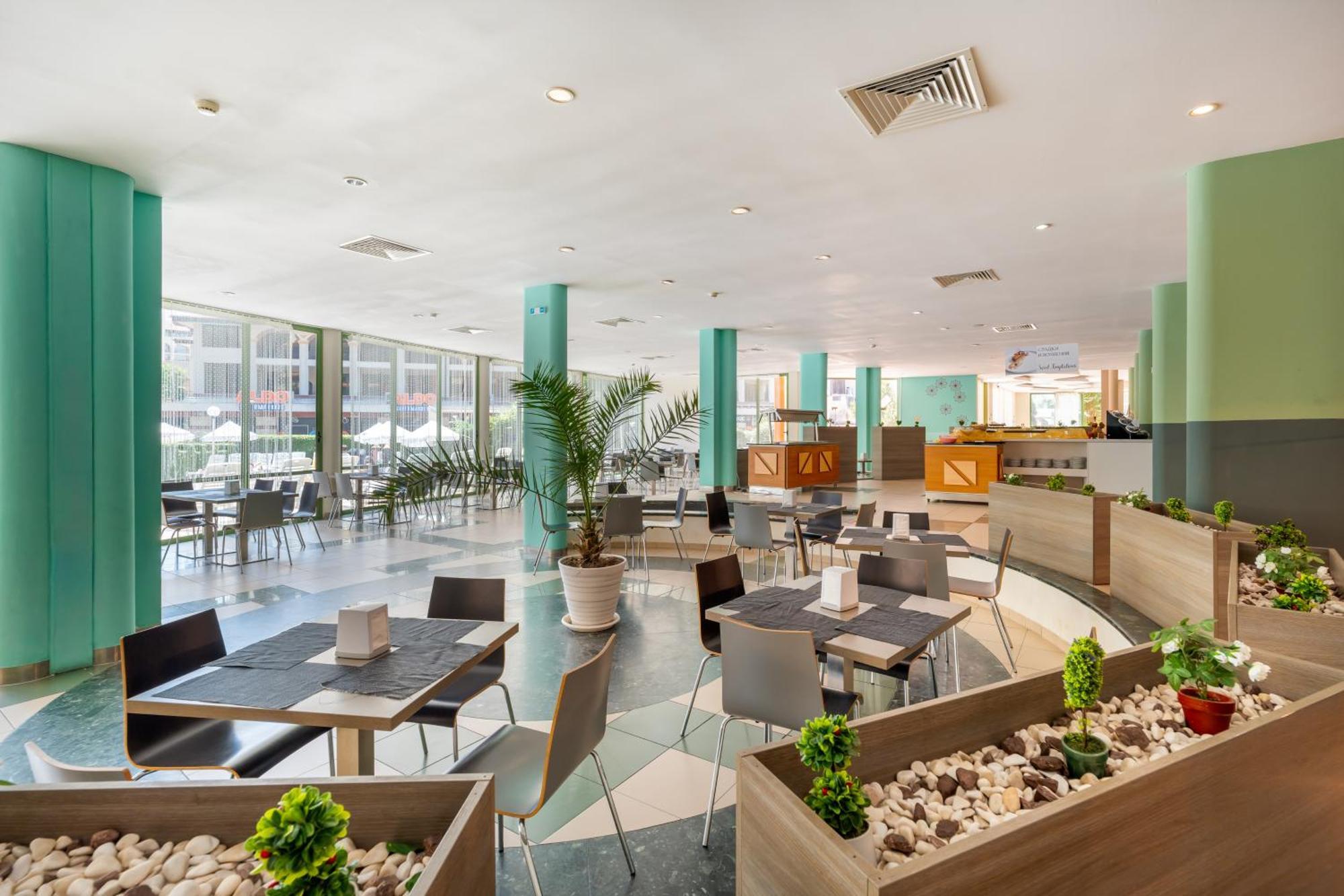 Mpm Hotel Kalina Garden Sluneční pobřeží Exteriér fotografie